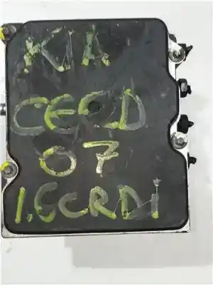 Peça sobressalente para automóvel em segunda mão abs por kia ceed (ed) 2.0 emotion [2.0 ltr. - 103 kw crdi] referências oem iam 0265950694  