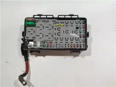 Pezzo di ricambio per auto di seconda mano scatola relè/fusibili per opel corsa d (s07) 1.4 (l08 l68) riferimenti oem iam 13217392ef  