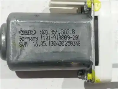 Pezzo di ricambio per auto di seconda mano motore alzacristalli anteriore destro per audi q3 (8ub, 8ug) 2.0 tdi quattro riferimenti oem iam 8k0959802b  