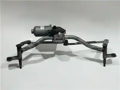 Pièce détachée automobile d'occasion Moteur D'essuie-glace Avant pour RENAULT TRAFIC III FURGÓN L1H1 2.8T 110 CV / 81 KW Références OEM IAM 0390243508 93867984 GM93867984 288004907R  