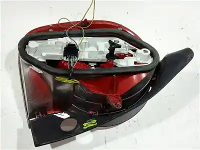 Автозапчастина б/у правий ліхтар для renault modus / grand modus (f/jp0_) 1.5 dci (fp0f jp0f) посилання на oem iam 8200613077  