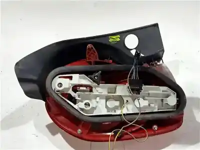 Автозапчастина б/у правий ліхтар для renault modus / grand modus (f/jp0_) 1.5 dci (fp0f jp0f) посилання на oem iam 8200613077  