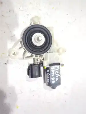 Автозапчасти б/у МОТОР СТЕКЛА ПЕРЕДНЕГО ПРАВОГО за FORD FIESTA VII (HJ, HF)  ссылки OEM IAM A75655111  