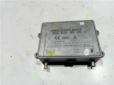 Peça sobressalente para automóvel em segunda mão CAIXA DE FUSÍVEIS E RELÉS por MERCEDES-BENZ CLASE C (W203) BERLINA  Referências OEM IAM 2038203926  