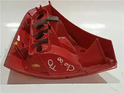 Second-hand car spare part right tailgate light for renault clio ii fase i (b/cb0) (1998->) 1.9 d (b/cb0e) oem iam references 7700410516   Second-hand car spare part right tailgate light for renault clio ii fase i (b/cb0) (1998->) 1.9 d (b/cb0e) oem iam references 7700410516