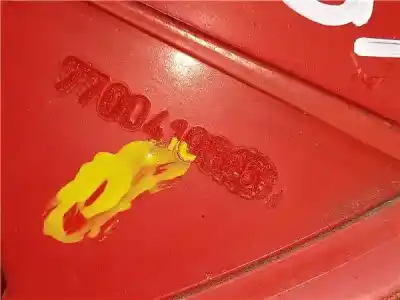 Second-hand car spare part right tailgate light for renault clio ii fase i (b/cb0) (1998->) 1.9 d (b/cb0e) oem iam references 7700410516   Second-hand car spare part right tailgate light for renault clio ii fase i (b/cb0) (1998->) 1.9 d (b/cb0e) oem iam references 7700410516