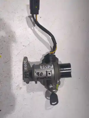 Second-hand car spare part IGNITION SWITCH for FORD FIESTA III (GFJ)  OEM IAM references D3D0A  