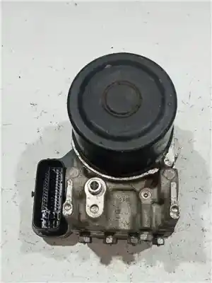 Pezzo di ricambio per auto di seconda mano ABS per TOYOTA RAV4 (A3)  Riferimenti OEM IAM 4454042100 1338007970  