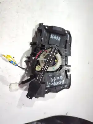 Pezzo di ricambio per auto di seconda mano Anello Airbag per RENAULT CAPTUR I (J5_, H5_) 1.5 dCi 110 Riferimenti OEM IAM E10670323  