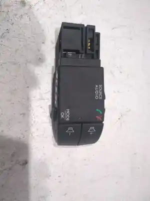 Pezzo di ricambio per auto di seconda mano Comando Multifunzione per RENAULT CAPTUR I (J5_, H5_) 1.5 dCi 110 Riferimenti OEM IAM 1EHM13L4  