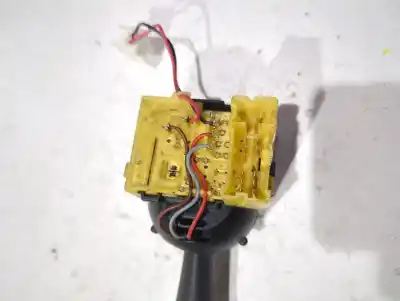 Pezzo di ricambio per auto di seconda mano controllo della luce per renault captur i (j5_, h5_) 1.5 dci 110 riferimenti oem iam e10670323  