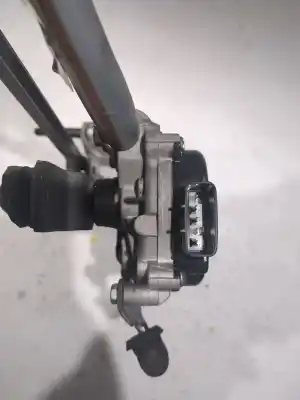 Pezzo di ricambio per auto di seconda mano tiranti e motorino del tergicristallo anteriore per renault captur i (j5_, h5_) 1.5 dci 110 riferimenti oem iam 288001151r  