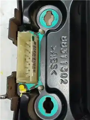 Pezzo di ricambio per auto di seconda mano pannello degli strumenti per opel corsa c (x01) 1.7 dti (f08 f68) riferimenti oem iam 88311302 13173347wa  