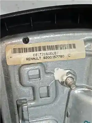 Автозапчастина б/у передня ліва подушка безопасности для renault clio ii fase i (b/cb0) (1998->) 1.9 d (b/cb0e) посилання на oem iam 8200057780c  