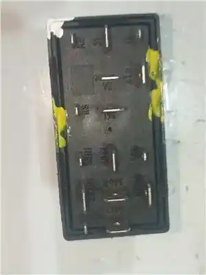 Pezzo di ricambio per auto di seconda mano scatola relè/fusibili per audi a6 berlina (4b2) 2.5 tdi riferimenti oem iam 5kg00656800  