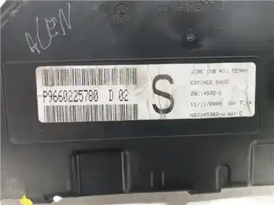Peça sobressalente para automóvel em segunda mão quadrante por citroen c3 (09.2009->) 1.4 hdi 70 referências oem iam p9660225780d02 9660225780d  
