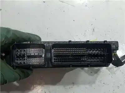 Peça sobressalente para automóvel em segunda mão centralina da bomba de injeção por toyota yaris (ksp9/scp9/nlp9) 1.4 turbodiesel cat referências oem iam 896610d310  