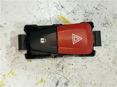 Pezzo di ricambio per auto di seconda mano INTERRUTTORE per RENAULT MEGANE III SPORT TOURER (2009->)  Riferimenti OEM IAM 88300000 88300003 8200483813  