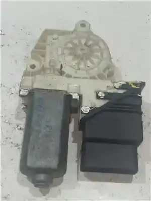 Автозапчасти б/у мотор заднего левого стекла за SEAT TOLEDO II (1M2) 1.9 TDI ссылки OEM IAM 9776101439203 F005S00049  