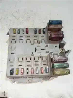 Second-hand car spare part Fuse Box Unit for FIAT STILO (192_) 1.9 JTD (192_XE1A) OEM IAM references 46796537  