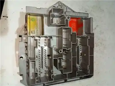 Second-hand car spare part fuse box unit for fiat stilo (192_) 1.9 jtd (192_xe1a) oem iam references 46796537  