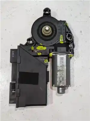 Peça sobressalente para automóvel em segunda mão Motor Elevador Vidro Traseiro Direito por AUDI A8 (4E) 3.0 TDI Quattro Referências OEM IAM 4E0959802A  