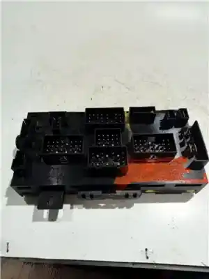 Tweedehands auto-onderdeel RELAIS/ZEKERINGENKASTJE voor VOLKSWAGEN JETTA (1K2)  OEM IAM-referenties 171941813D  