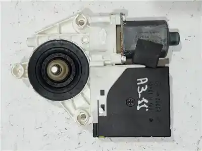 Peça sobressalente para automóvel em segunda mão motor elevador vidro dianteiro direito por audi a3 (8p1) 2.0 tdi 16v referências oem iam 8p0959802q  