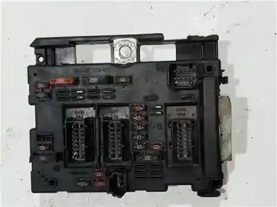 Автозапчасти б/у БЛОК РЕЛЕ/ПРЕДОХРАНИТЕЛЕЙ за PEUGEOT 307 BREAK / SW (S1)  ссылки OEM IAM 9650664080 BSMB3  
