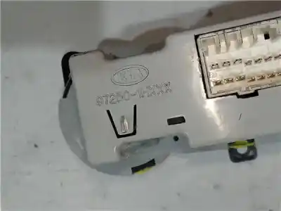 Pezzo di ricambio per auto di seconda mano controllo climatico per kia ceed (ed) 2.0 emotion [2.0 ltr. - 103 kw crdi] riferimenti oem iam 972501hxxx  