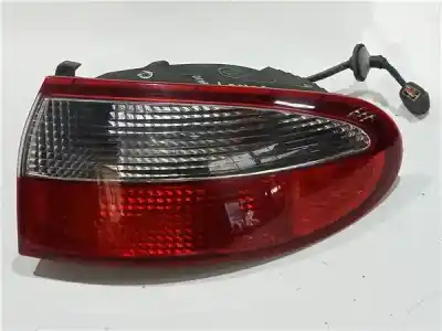 Pezzo di ricambio per auto di seconda mano Luci Posteriori Destra per DAEWOO LANOS (KLAT) 1.6 16V Riferimenti OEM IAM DAEWOO LANOS 1997  