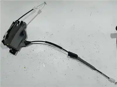 Peça sobressalente para automóvel em segunda mão Fechadura Da Porta Traseira Direita por PEUGEOT 208 1.2 16V VTi Referências OEM IAM 407471930  