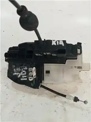 Second-hand car spare part left front door lock for kia ceed (ed) 2.0 emotion [2.0 ltr. - 103 kw crdi] oem iam references   