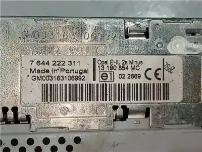 Pezzo di ricambio per auto di seconda mano impianto audio / radio cd per opel corsa c (x01) 1.7 dti (f08 f68) riferimenti oem iam 7644222311  