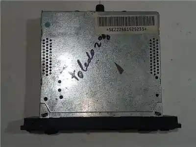 Second-hand car spare part AUDIO SYSTEM / RADIO CD for SEAT TOLEDO II (1M2)  OEM IAM references 1M0035186F  
