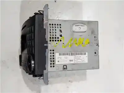 Second-hand car spare part AUDIO SYSTEM / RADIO CD for MERCEDES-BENZ CLASE C BERLINA (BM 203)  OEM IAM references A2038704889  