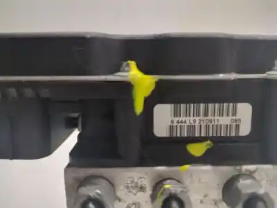 Peça sobressalente para automóvel em segunda mão abs por citroen c4 (b7) 1.6 hdi 90 referências oem iam 0265252034  