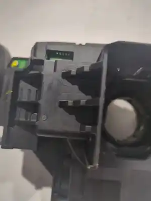 Peça sobressalente para automóvel em segunda mão comandos de alavanca por ford focus iii 1.5 d 120cv referências oem iam f1et13n064ad  