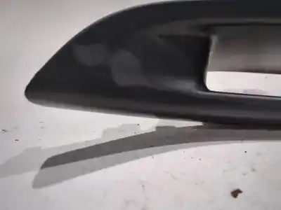 Peça sobressalente para automóvel em segunda mão botão / interruptor elevador vidro traseiro direito por ford focus iii 1.5 d 120cv referências oem iam   