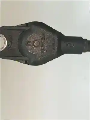 Second-hand car spare part abs sensor for renault clio ii fase ii (b/cb0) 1.5 dci diesel oem iam references 7700411747   Second-hand car spare part abs sensor for renault clio ii fase ii (b/cb0) 1.5 dci diesel oem iam references 7700411747