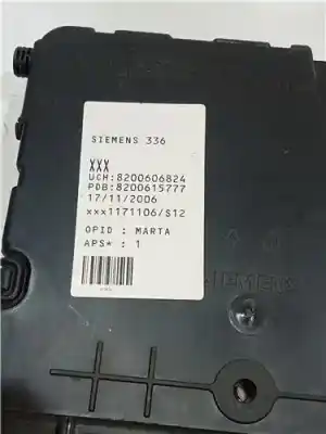 Piesă de schimb auto la mâna a doua panou siguranțe pentru renault megane ii berlina 5p 1.9 dci diesel referințe oem iam 8200606824  