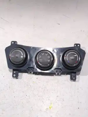 Peça sobressalente para automóvel em segunda mão COMANDO DE SOFAGEM (CHAUFFAGE / AR CONDICIONADO) por SSANGYONG KORANDO  Referências OEM IAM 6871034001  
