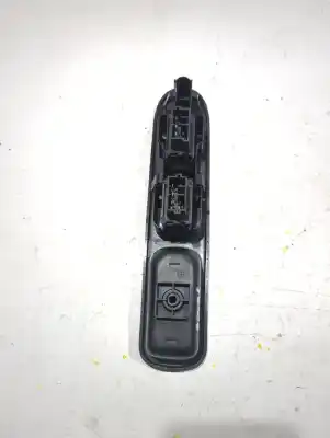 Автозапчасти б/у ВЫКЛЮЧАТЕЛЬ ЛЕВОГО ПЕРЕДНЕГО ОКНА за PEUGEOT 307 (3A/C)  ссылки OEM IAM   