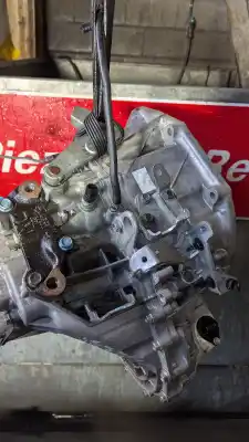 Автозапчастина б/у коробка передач для nissan qashqai / qashqai +2 i (j10, nj10, jj10e) 2.0 dci посилання на oem iam jg70  