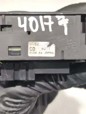 Second-hand car spare part left front power window switch for opel astra h (a04) 1.7 cdti (l48) oem iam references   