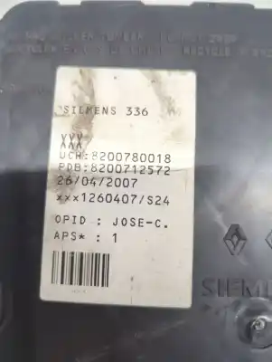 Pezzo di ricambio per auto di seconda mano scatola relè/fusibili per renault megane ii (bm0/1_, cm0/1_) 1.9 dci riferimenti oem iam 8200780018  