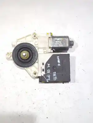İkinci el araba yedek parçası Sag ön Cam Motoru için AUDI A3 (8P1) 2.0 TDI 16V OEM IAM referansları 8P0959802H  