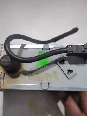 Peça sobressalente para automóvel em segunda mão sistema de áudio / rádio cd por seat leon (1m1) 1.9 tdi referências oem iam   