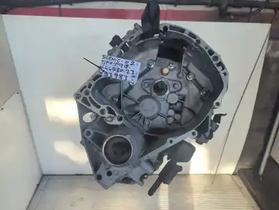 Pezzo di ricambio per auto di seconda mano RIDUTTORE per RENAULT MEGANE I SCENIC (JA0)  Riferimenti OEM IAM JB3983  