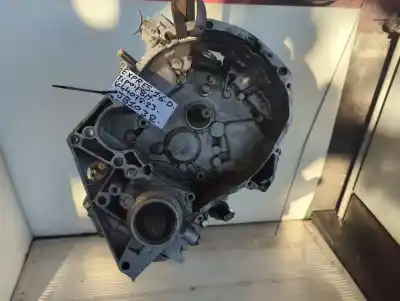 Pièce détachée automobile d'occasion BOÎTE DE VITESSES pour RENAULT RAPID/EXPRESS (F40)  Références OEM IAM JB1032  